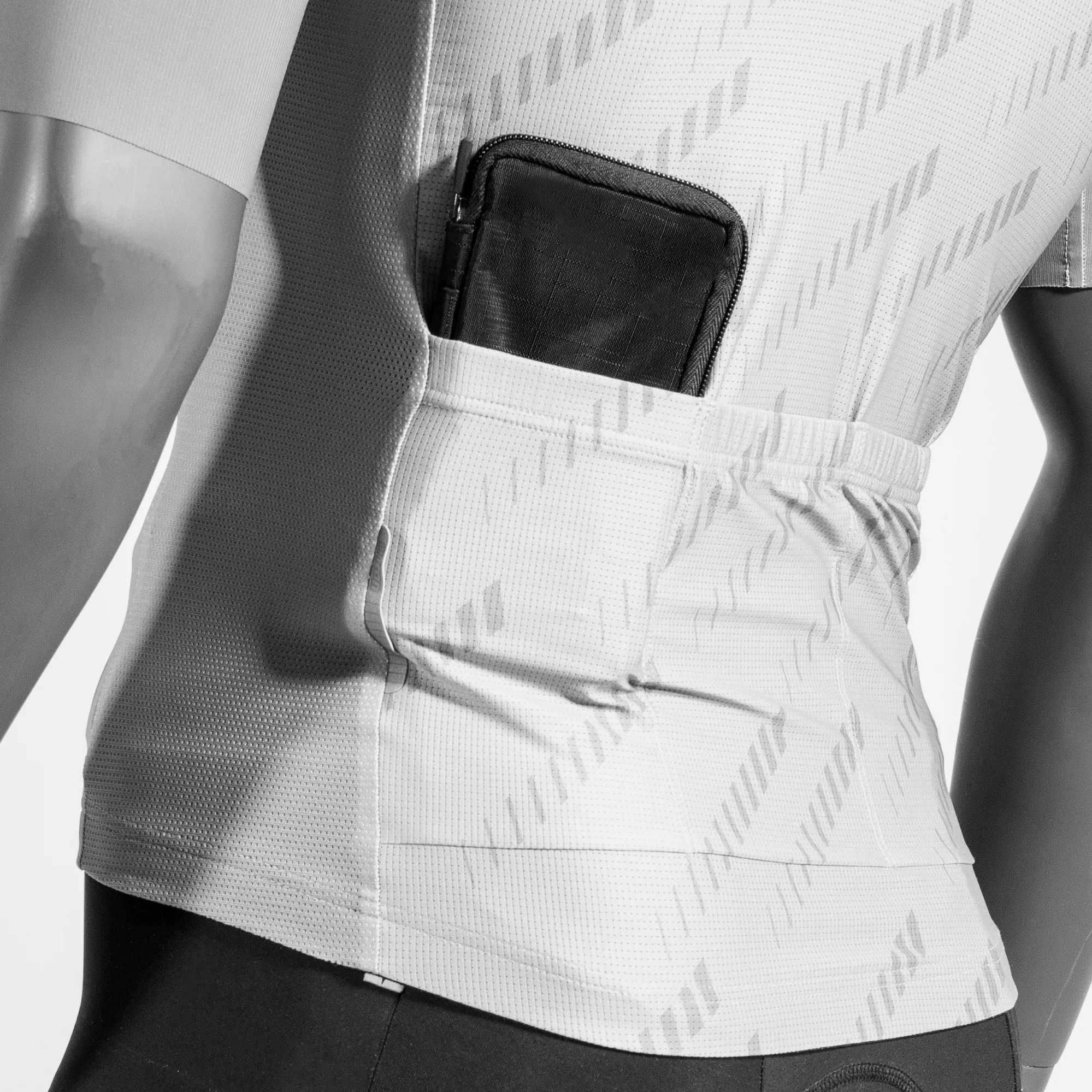 ALL CONDITIONS PHONE WALLET - Image 2