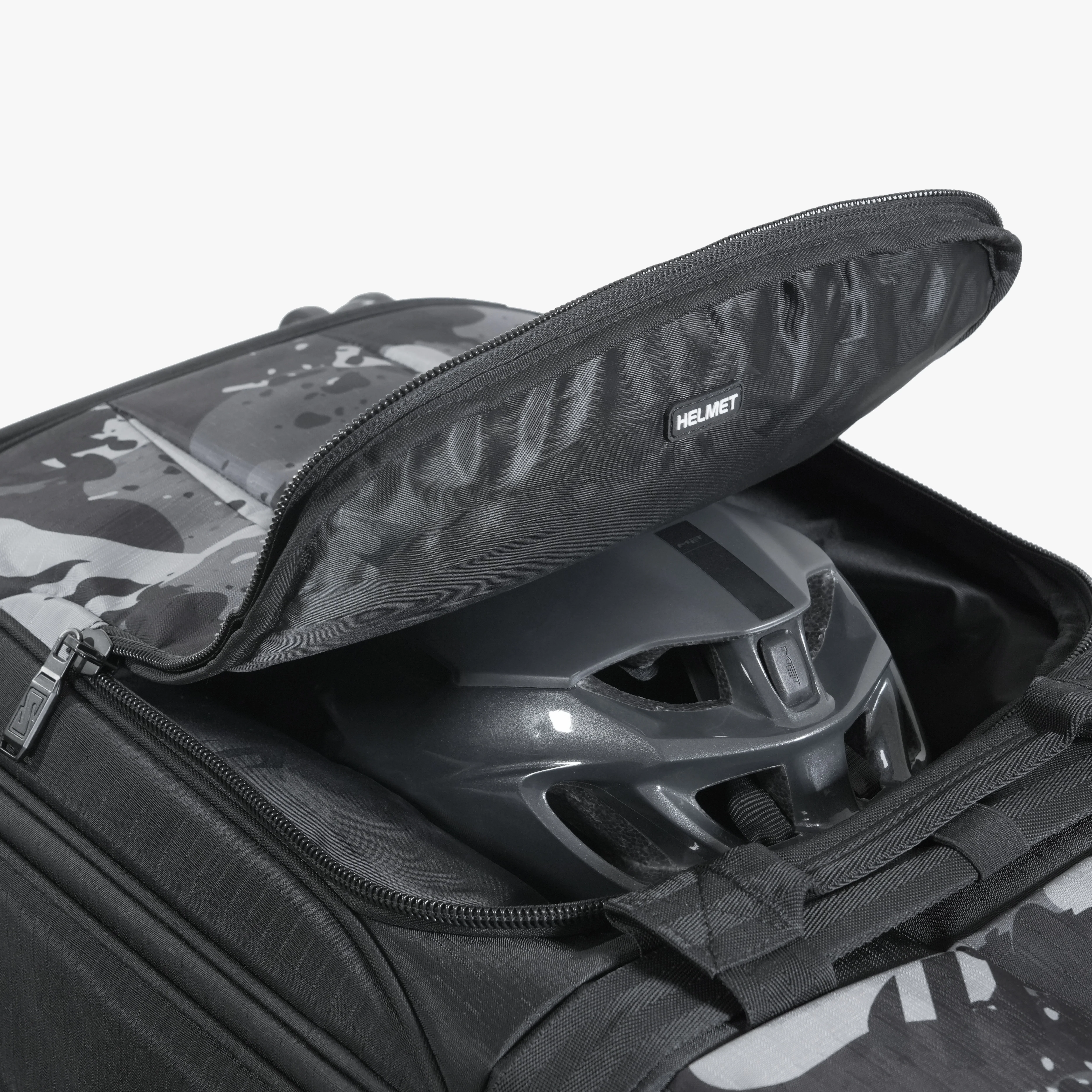 LUGGAGE 80L 4WD - Image 6