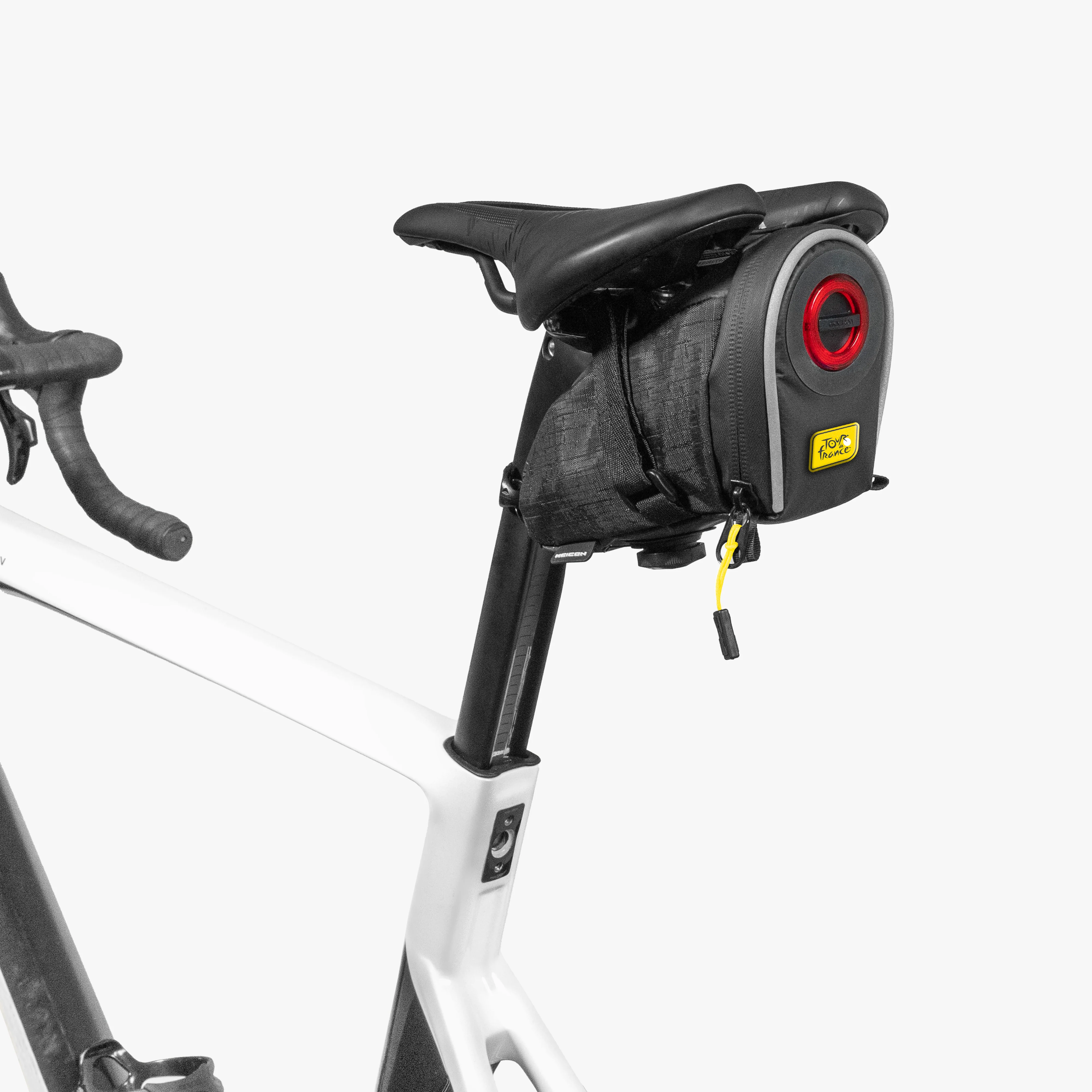 SADDLEBAG 098 WITH LIGHT - Image 9
